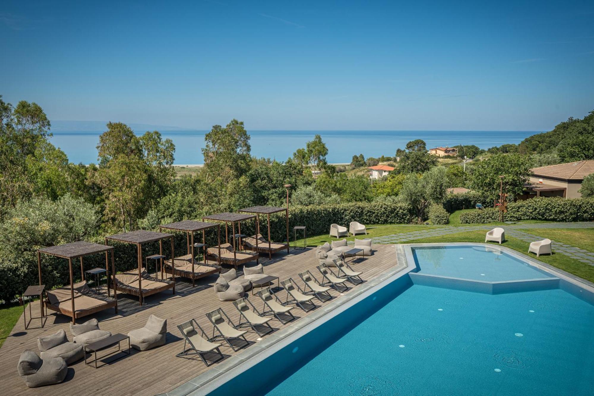 Hang Loose Cottage Hotel & Resort 4 Stelle Gizzeria Calabria Ngoại thất bức ảnh