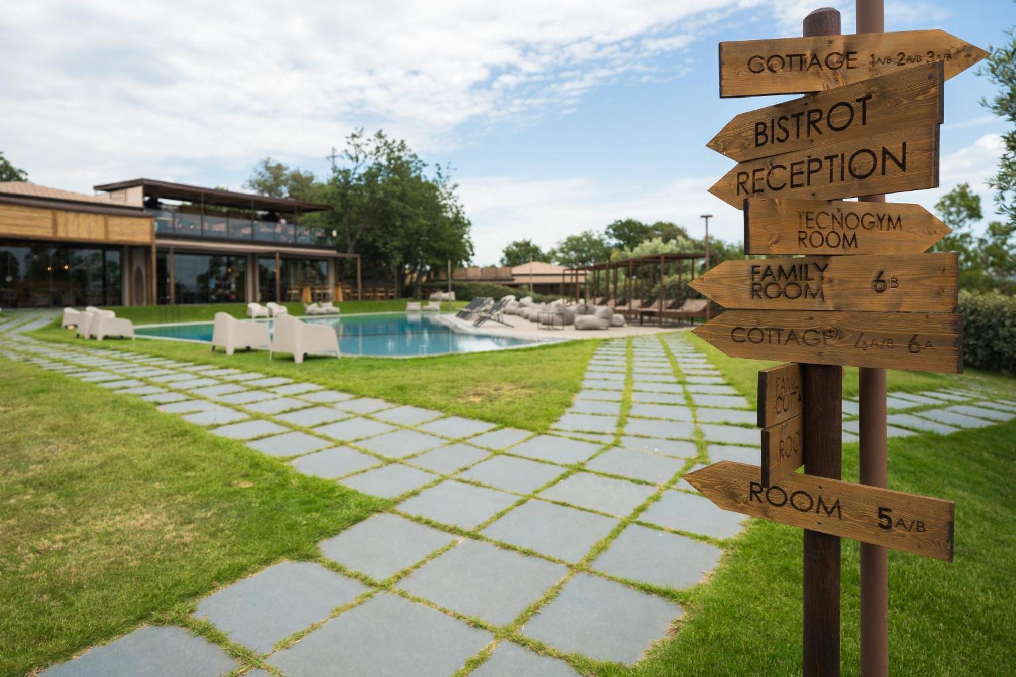 Hang Loose Cottage Hotel & Resort 4 Stelle Gizzeria Calabria Ngoại thất bức ảnh