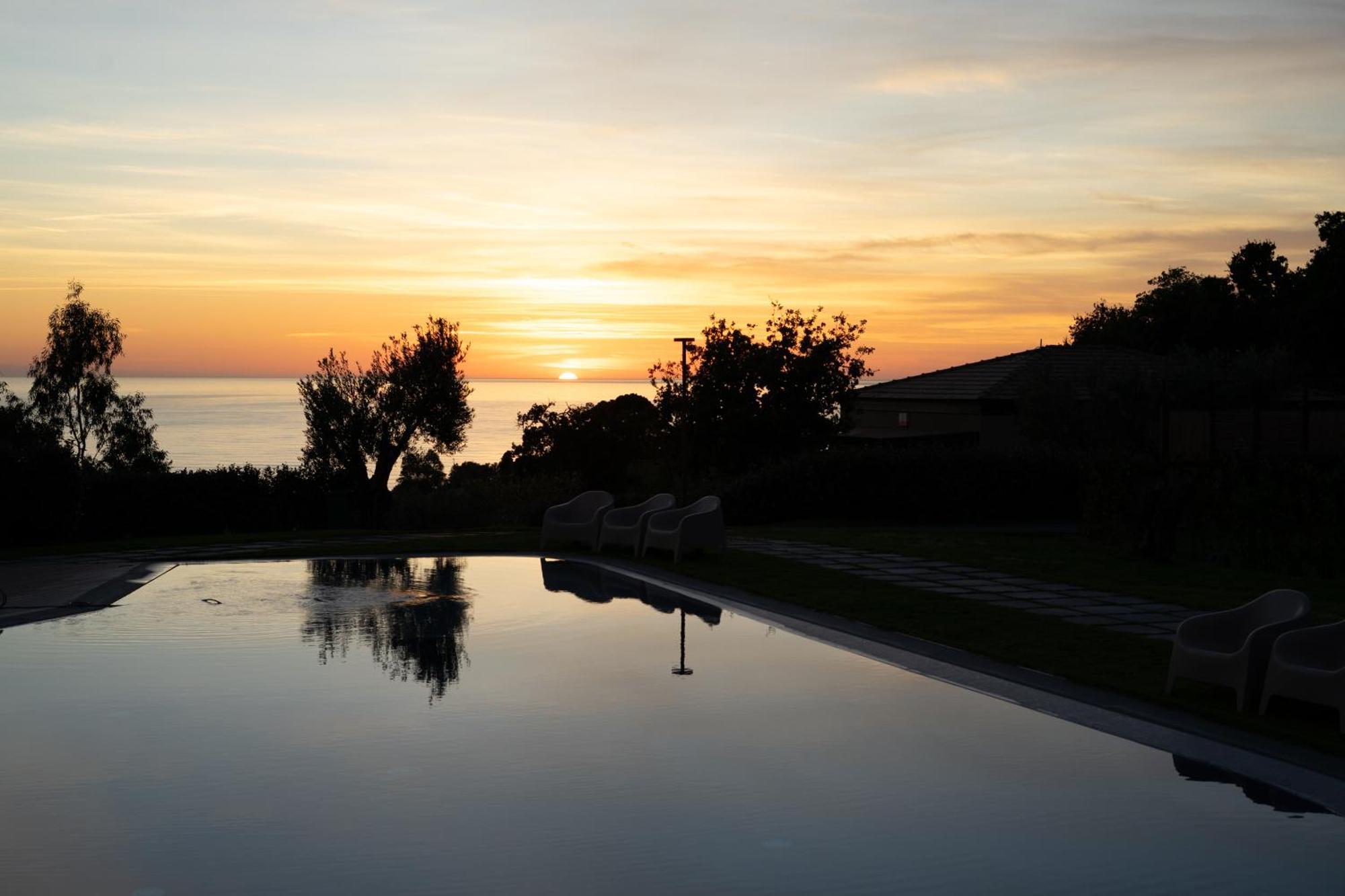 Hang Loose Cottage Hotel & Resort 4 Stelle Gizzeria Calabria Ngoại thất bức ảnh